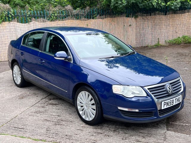 View our Volkswagen Passat 2.0 TDI BlueMotion Tech Highline Saloon 4dr Diesel Manual Euro 5 (s/s) (140 ps)