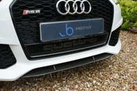 USED 2017 17 AUDI RS6 AVANT 4.0 TFSI V8 Performance Estate 5dr Petrol Tiptronic quattro Euro 6 (s/s) (605 ps) Exterior Carbon + Dynamic Pack