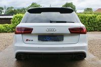 USED 2017 17 AUDI RS6 AVANT 4.0 TFSI V8 Performance Estate 5dr Petrol Tiptronic quattro Euro 6 (s/s) (605 ps) Exterior Carbon + Dynamic Pack