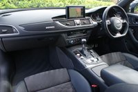 USED 2017 17 AUDI RS6 AVANT 4.0 TFSI V8 Performance Estate 5dr Petrol Tiptronic quattro Euro 6 (s/s) (605 ps) Exterior Carbon + Dynamic Pack