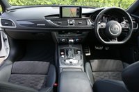 USED 2017 17 AUDI RS6 AVANT 4.0 TFSI V8 Performance Estate 5dr Petrol Tiptronic quattro Euro 6 (s/s) (605 ps) Exterior Carbon + Dynamic Pack