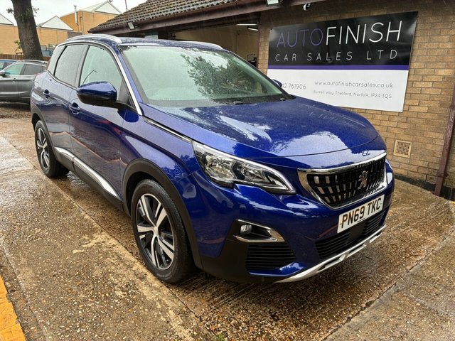 View our PEUGEOT 3008