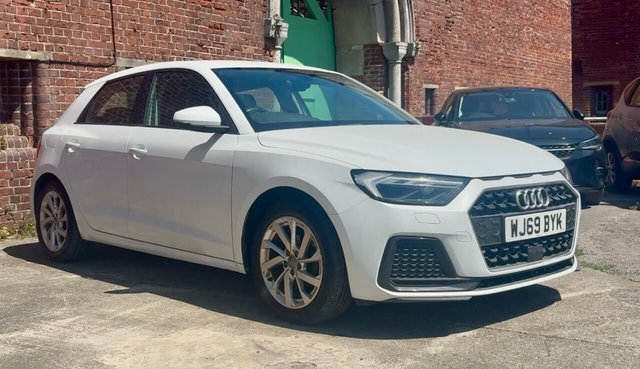 View our Audi A1 1.0 TFSI 25 SPORT NAV SPORTBACK 5 DOOR