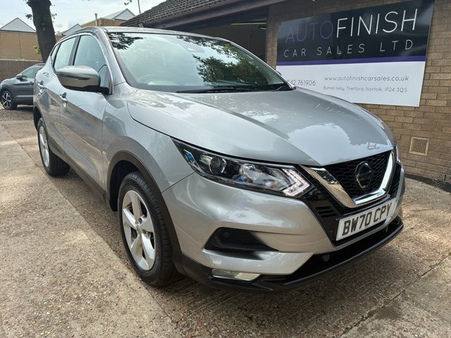 View our NISSAN QASHQAI