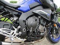 USED 2016 66 YAMAHA MT-10 1000 Hyper-naked Petrol Manual Euro 4 (160 ps) 
