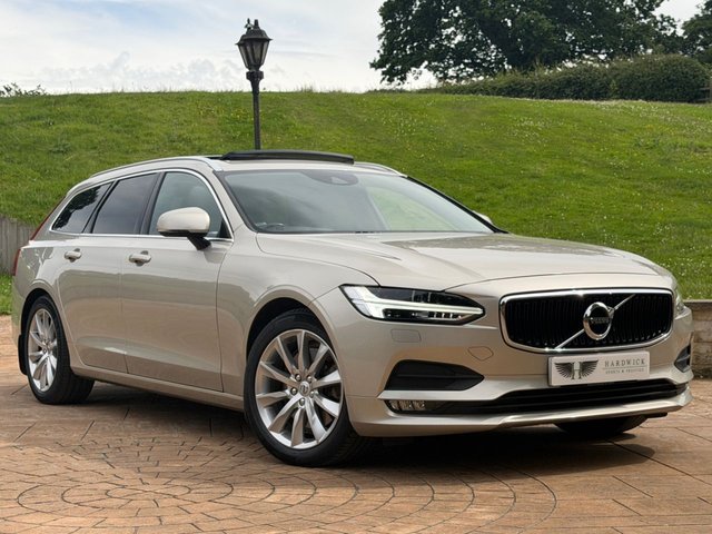 2017 67 Volvo V90 2.0 D5 PowerPulse Momentum Estate 5dr Diesel Auto AWD Euro 6 (s/s) (235 ps)
