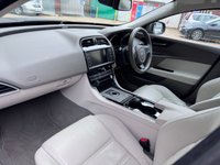 USED 2015 15 JAGUAR XE 2.0 GTDi Prestige Auto Petrol Free MOT for Life