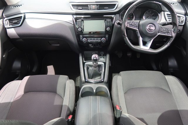 View our NISSAN QASHQAI