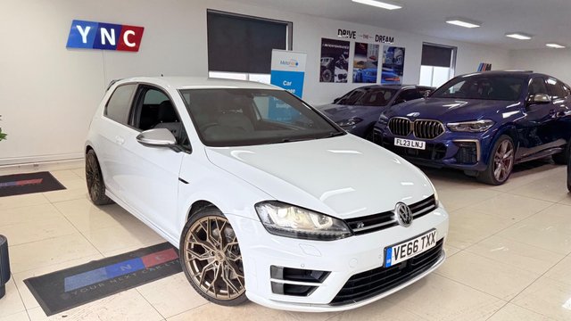 View our VOLKSWAGEN GOLF
