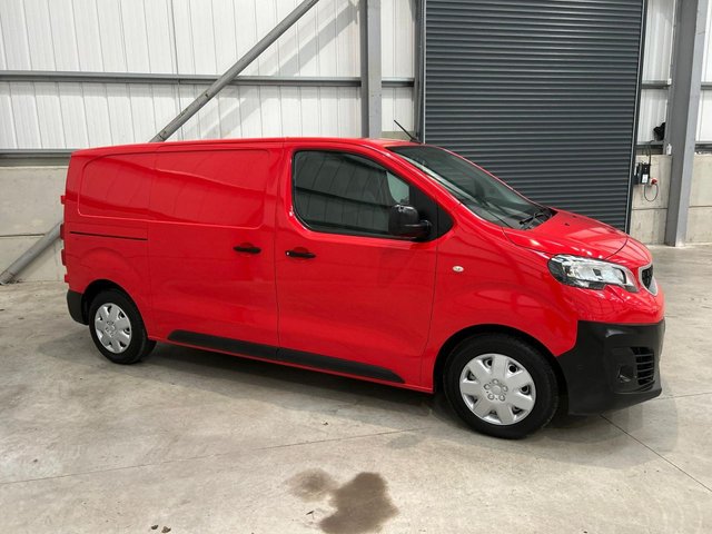 View our PEUGEOT EXPERT