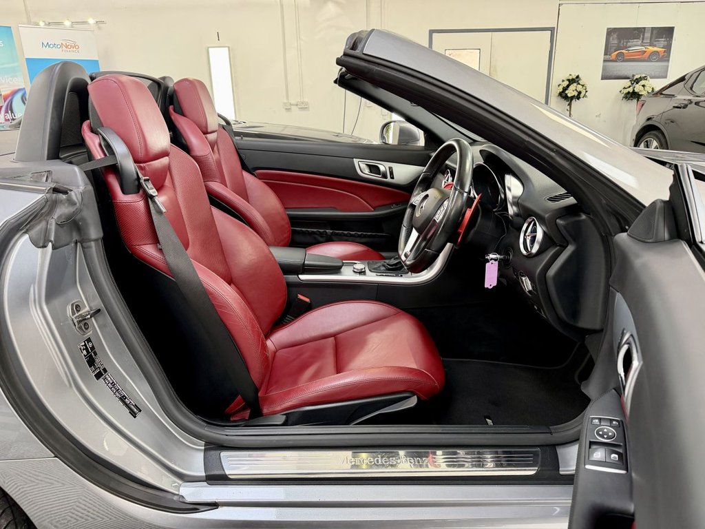 USED 2015 15 MERCEDES-BENZ SLK 2.1 SLK250 CDI AMG Sport Convertible 2dr Diesel G-Tronic+ Euro 5 (s/s) (204 ps) 