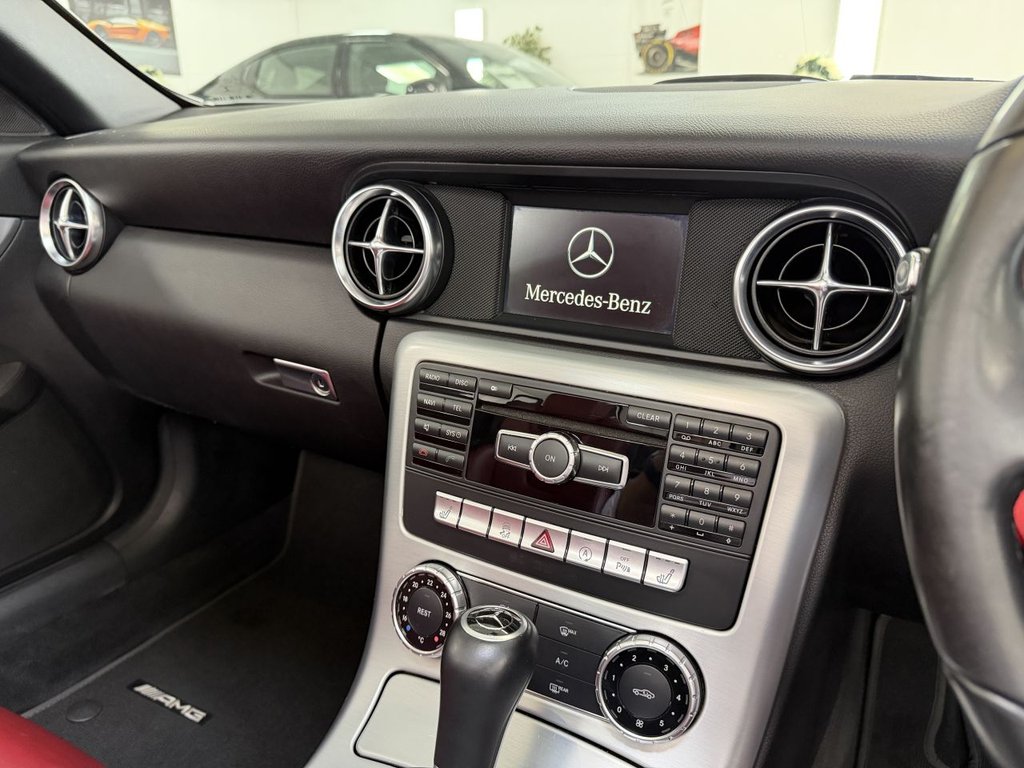 USED 2015 15 MERCEDES-BENZ SLK 2.1 SLK250 CDI AMG Sport Convertible 2dr Diesel G-Tronic+ Euro 5 (s/s) (204 ps) 
