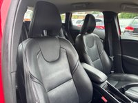 USED 2014 64 VOLVO V40 1.6 D2 SE Lux Nav Hatchback 5 Door Diesel Manual Red Low Tax CRUISE+HEATED LEATHER+REAR SENSORS