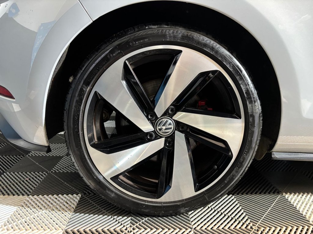 USED 2018 18 VOLKSWAGEN GOLF 2.0 TSI GTI Hatchback 3dr Petrol Manual Euro 6 (s/s) (230 ps) 
