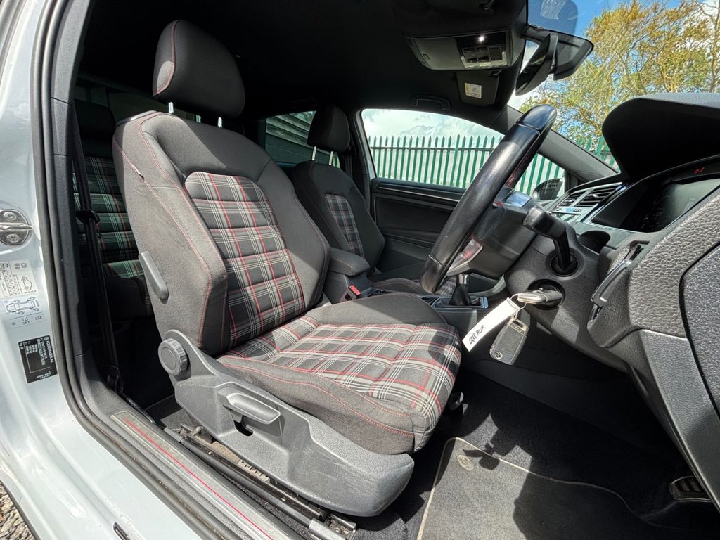 USED 2018 18 VOLKSWAGEN GOLF 2.0 TSI GTI Hatchback 3dr Petrol Manual Euro 6 (s/s) (230 ps) 