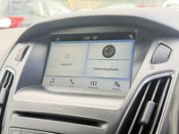 USED 2017 66 FORD FOCUS 1.0T EcoBoost Zetec Hatchback 5dr Petrol Auto Euro 6 (s/s) (125 ps) APPLE CARPLAY - WET BELT DONE