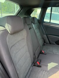 USED 2018 18 VOLKSWAGEN TIGUAN 2.0 TDI SEL SUV 5dr Diesel DSG 4Motion Euro 6 (s/s) (150 ps) 
