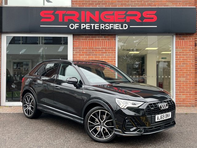 View our AUDI Q3
