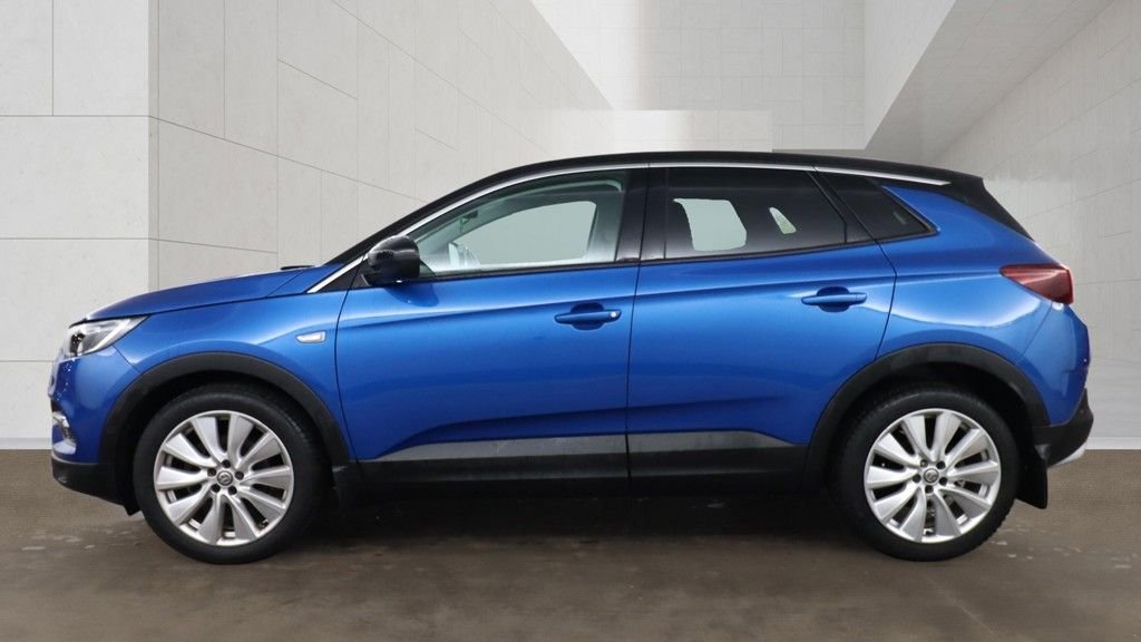 USED 2020 20 VAUXHALL GRANDLAND X 1.2 Turbo Elite Nav SUV 5dr Petrol Manual 6Spd Euro 6 (s/s) (130 ps) 