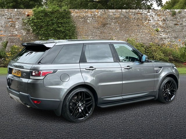View our LAND ROVER RANGE ROVER SPORT