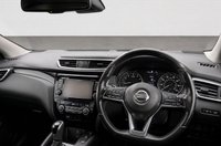 USED 2020 70 NISSAN QASHQAI 1.3 DIG-T N-Connecta SUV 5dr Petrol DCT Auto Euro 6 (s/s) (160 ps) Parking camera Panoramic roof