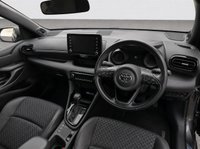 USED 2021 21 TOYOTA YARIS 1.5 VVT-h Dynamic Hatchback 5dr Petrol Hybrid E-CVT Euro 6 (s/s) (116 ps) Parking camera Sat nav