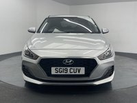 USED 2019 19 HYUNDAI I30 1.4 T-GDi SE Nav Hatchback 5dr Petrol Manual Euro 6 (s/s) (140 ps) FULL SERVICE HISTORY + SAT NAV