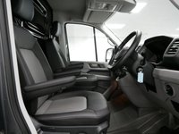 USED 2022 22 VOLKSWAGEN CRAFTER CR35 MAXI 2.0 TDI 140 BHP LONG XLWB TRENDLINE BUSINESS AUTOMATIC  MAXI EXTRA LONG | AUTOMATIC | SAT NAV