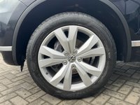 USED 2016 16 VOLKSWAGEN TOUAREG 3.0 TDI V6 BlueMotion Tech R-Line SUV 5dr Diesel Tiptronic 4WD Euro 6 (s/s) (262 ps) DYNAUDIO*FULL VW HISTORY*37K MILES