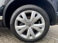 USED 2016 16 VOLKSWAGEN TOUAREG 3.0 TDI V6 BlueMotion Tech R-Line SUV 5dr Diesel Tiptronic 4WD Euro 6 (s/s) (262 ps) DYNAUDIO*FULL VW HISTORY*37K MILES