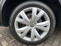 USED 2016 16 VOLKSWAGEN TOUAREG 3.0 TDI V6 BlueMotion Tech R-Line SUV 5dr Diesel Tiptronic 4WD Euro 6 (s/s) (262 ps) DYNAUDIO*FULL VW HISTORY*37K MILES