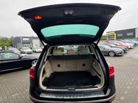 USED 2016 16 VOLKSWAGEN TOUAREG 3.0 TDI V6 BlueMotion Tech R-Line SUV 5dr Diesel Tiptronic 4WD Euro 6 (s/s) (262 ps) DYNAUDIO*FULL VW HISTORY*37K MILES