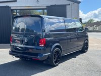 USED 2022 VOLKSWAGEN TRANSPORTER 2.0 TDI T32 Highline Kombi Double Cab 5dr Diesel DSG FWD LWB High Roof Euro 6 (s/s) (150 ps) ELECTRIC DOORS, LEATHER, LED HEADLIGHTS