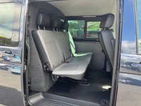USED 2022 VOLKSWAGEN TRANSPORTER 2.0 TDI T32 Highline Kombi Double Cab 5dr Diesel DSG FWD LWB High Roof Euro 6 (s/s) (150 ps) ELECTRIC DOORS, LEATHER, LED HEADLIGHTS