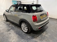 USED 2019 69 MINI HATCH 2.0 Cooper S Classic Hatchback 5dr Petrol Manual Euro 6 (s/s) (192 ps) Sat Nav-Climate-Cruise-DAB Radio-Sports seats-Alloys Sat Nav-Air conditioning-Cruise control-DAB-Sports seats-17" Alloys