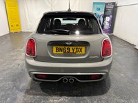 USED 2019 69 MINI HATCH 2.0 Cooper S Classic Hatchback 5dr Petrol Manual Euro 6 (s/s) (192 ps) Sat Nav-Climate-Cruise-DAB Radio-Sports seats-Alloys Sat Nav-Air conditioning-Cruise control-DAB-Sports seats-17" Alloys
