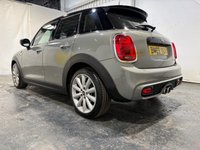 USED 2019 69 MINI HATCH 2.0 Cooper S Classic Hatchback 5dr Petrol Manual Euro 6 (s/s) (192 ps) Sat Nav-Climate-Cruise-DAB Radio-Sports seats-Alloys Sat Nav-Air conditioning-Cruise control-DAB-Sports seats-17" Alloys