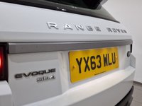 USED 2013 63 LAND ROVER RANGE ROVER EVOQUE 2.2 SD4 Pure Tech Fuji White SUV 5dr Diesel Auto 4WD Euro 5 (s/s) (190 ps) 