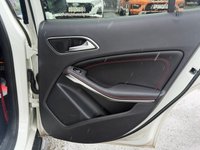 USED 2015 65 MERCEDES-BENZ GLA 2.1 GLA220d AMG Line (Premium Plus) SUV 5dr Diesel 7G-DCT 4MATIC Euro 6 (s/s) (170 ps) PAN ROOF + REAR CAMERA