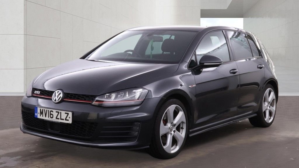 USED 2016 16 VOLKSWAGEN GOLF 2.0 TSI BlueMotion Tech GTI Hatchback 5dr Petrol Manual Euro 6 (s/s) (220 ps) 