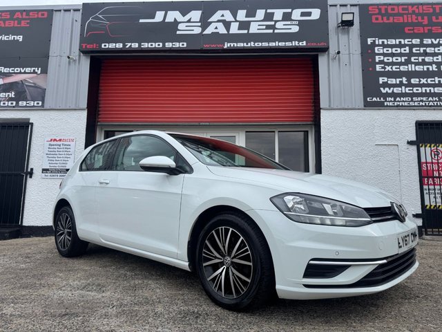View our VOLKSWAGEN GOLF