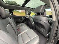 USED 2016 16 HYUNDAI SANTA FE 2.2 CRDi Blue Drive Premium SE SUV 5dr Diesel Auto 4WD Euro 6 (s/s) (7 Seat) (200 ps) *** 7 SEATS - PAN ROOF - ELECTRIC HEATED LEATHER SEATS***