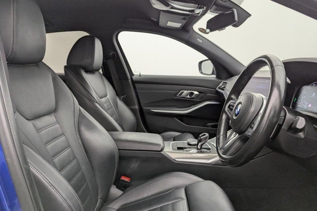 USED 2020 69 BMW 3 SERIES 2.0 330e 12kWh M Sport Saloon 4dr Petrol Plug-in Hybrid Auto Euro 6 (s/s) (292 ps) Car Play, Sat Nav, Camera