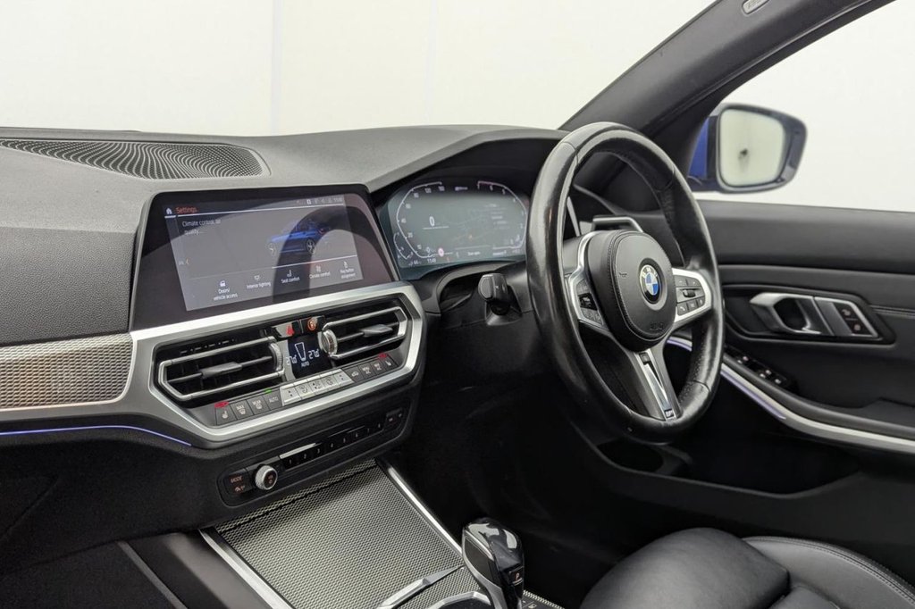 USED 2020 69 BMW 3 SERIES 2.0 330e 12kWh M Sport Saloon 4dr Petrol Plug-in Hybrid Auto Euro 6 (s/s) (292 ps) Car Play, Sat Nav, Camera