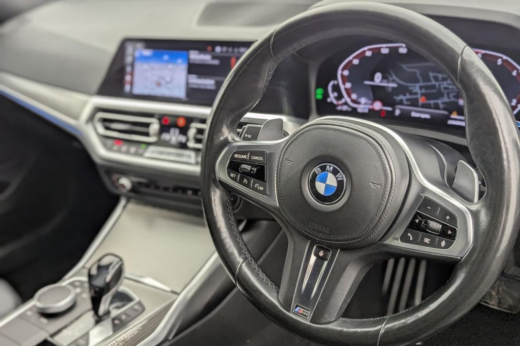 USED 2020 69 BMW 3 SERIES 2.0 330e 12kWh M Sport Saloon 4dr Petrol Plug-in Hybrid Auto Euro 6 (s/s) (292 ps) Car Play, Sat Nav, Camera