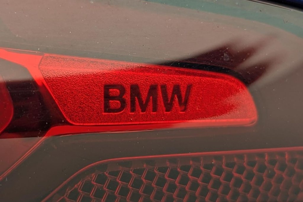 USED 2020 69 BMW 3 SERIES 2.0 330e 12kWh M Sport Saloon 4dr Petrol Plug-in Hybrid Auto Euro 6 (s/s) (292 ps) Car Play, Sat Nav, Camera
