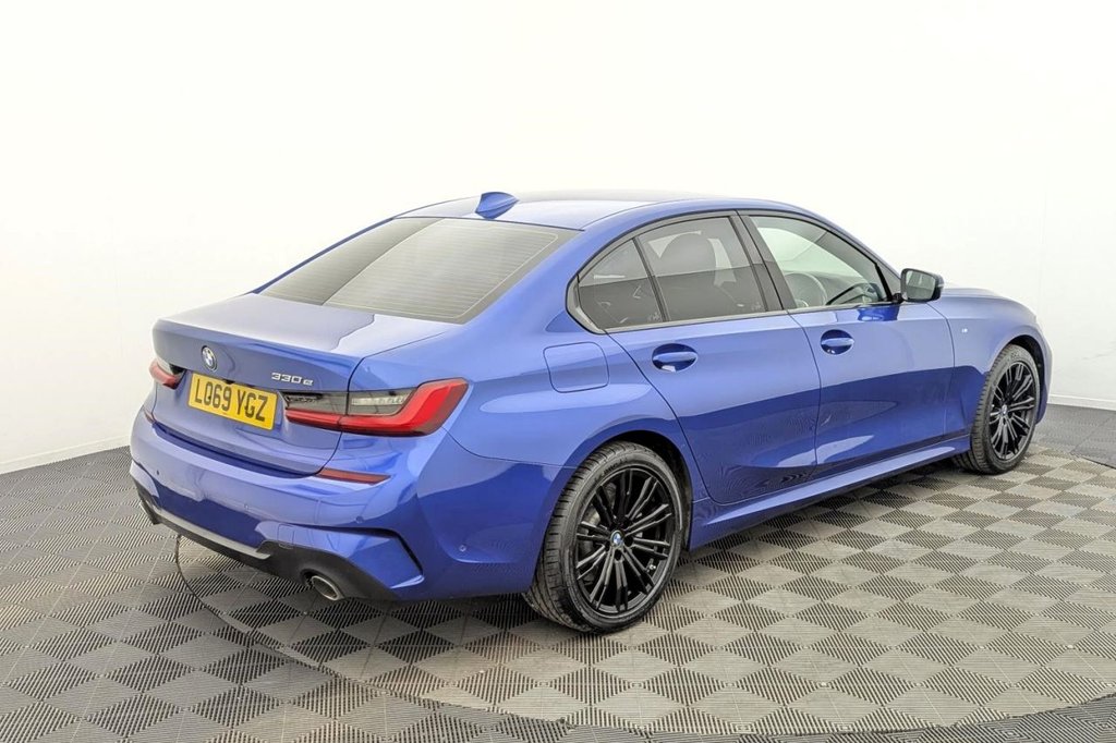 USED 2020 69 BMW 3 SERIES 2.0 330e 12kWh M Sport Saloon 4dr Petrol Plug-in Hybrid Auto Euro 6 (s/s) (292 ps) Car Play, Sat Nav, Camera