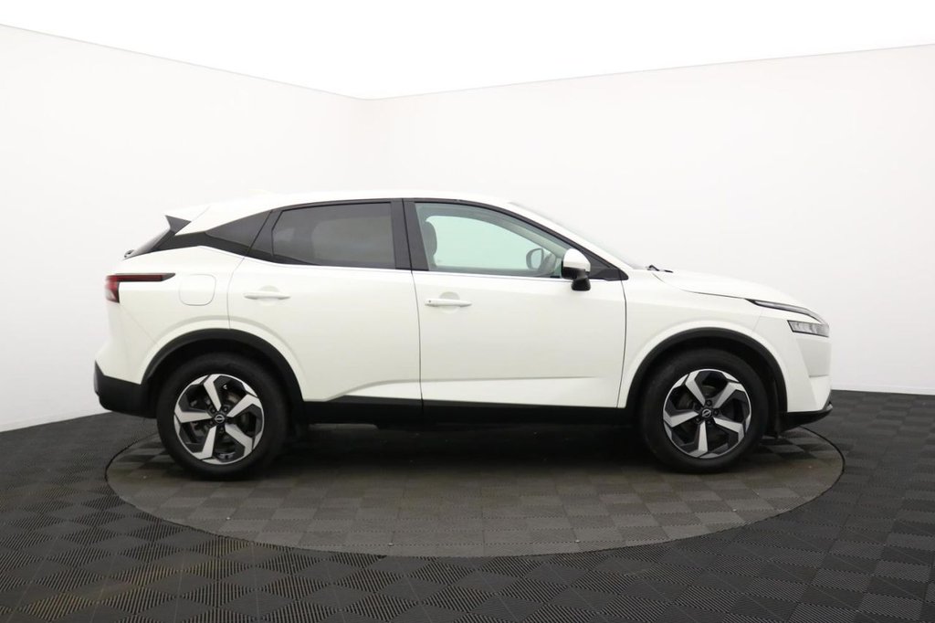 USED 2022 72 NISSAN QASHQAI 1.3 DIG-T MHEV N-Connecta SUV 5dr Petrol Hybrid Manual Euro 6 (s/s) (140 ps) Car Play, Keyless Go, Sat Nav