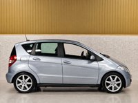 USED 2011 60 MERCEDES-BENZ A-CLASS 1.5 A160 Classic SE Hatchback 5dr Petrol CVT (157 g/km, 95 bhp) 14 SERVICES | ULEZ AUTO PETROL