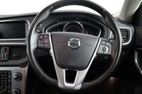 USED 2019 19 VOLVO V40 1.5 T3 Inscription Edition Hatchback 5dr Petrol Auto Euro 6 (s/s) (152 ps) SATNAV, CAMERA, SENSORS